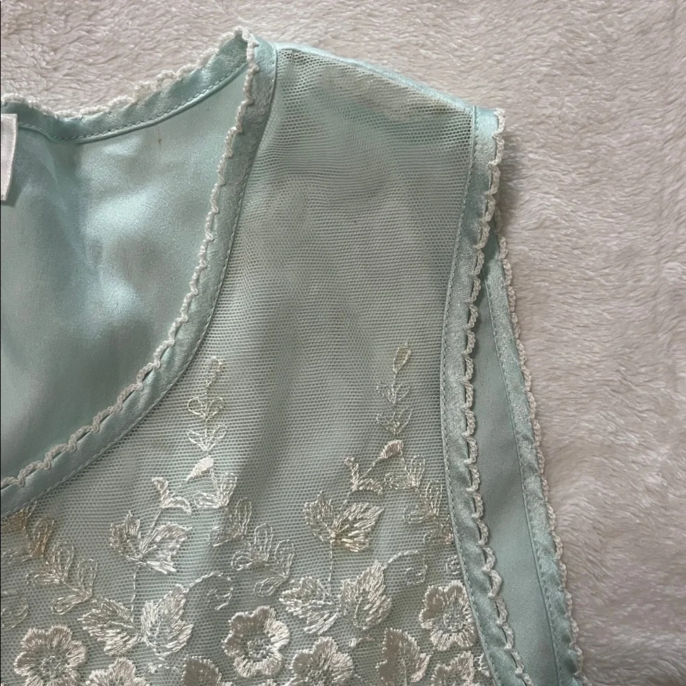 CHRISTIAN DIOR x SAKS FIFTH AVENUE x VINTAGE Satin lace night gown in aqua teal - Picture 7 of 11